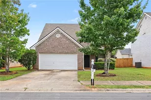 310 Parkview Pl Dr, McDonough, GA 30253 - Photo 1