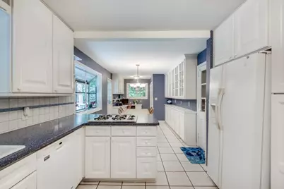 1800 Angelique Drive, Decatur, GA 30033 - Photo 9
