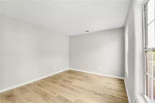 5607 Mayfair Crossing Dr, Lithonia, GA 30038 - Photo 15
