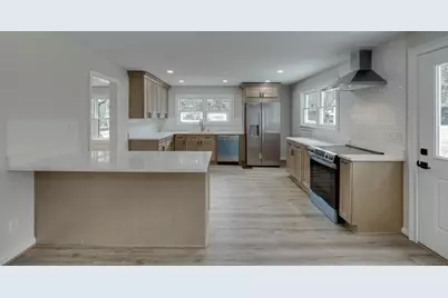1057 Ferndale Street, Stone Mountain, GA 30083 - Photo 15