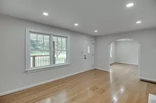 1057 Ferndale St, Stone Mountain, GA 30083 - Photo 9
