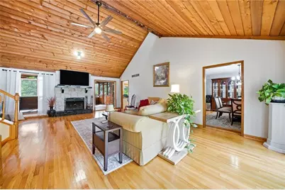 2184 Deep Woods Way, Marietta, GA 30062 - Photo 5