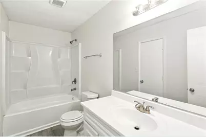 7980 Woodlake Drive, Riverdale, GA 30274 - Photo 13