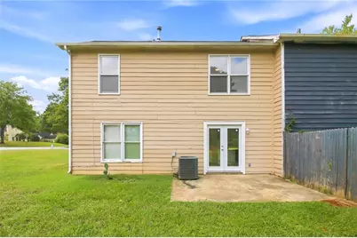 7980 Woodlake Drive, Riverdale, GA 30274 - Photo 15