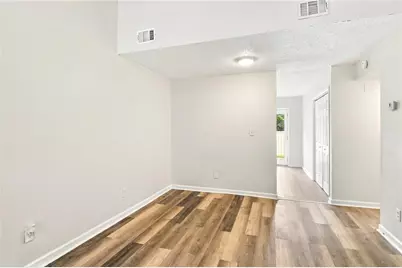 7980 Woodlake Drive, Riverdale, GA 30274 - Photo 11