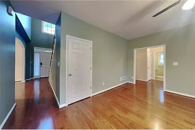 327 Laurel Glen Crossing, Canton, GA 30114 - Photo 3