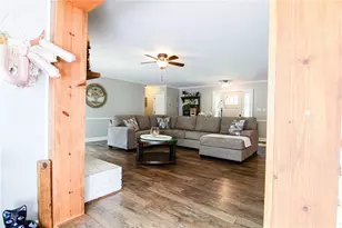 2714 Dorsey Peek Rd, Gainesville, GA 30507 - Photo 5