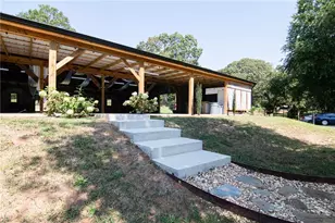 2714 Dorsey Peek Rd, Gainesville, GA 30507 - Photo 71