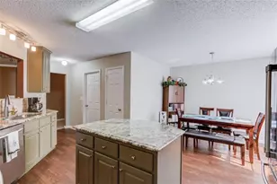 720 Overlook Dr, Winder, GA 30680 - Photo 13