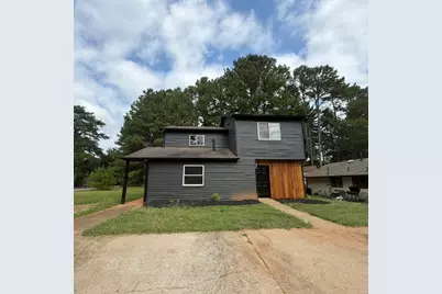 122 Jennifer Lane SW #120, Marietta, GA 30060 - Photo 1
