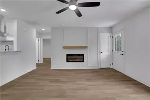 3981 Forrest Ct, Atlanta, GA 30341 - Photo 9
