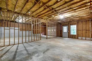759 Stoneview Dr, Hoschton, GA 30548 - Photo 37