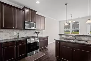 2430 Overlook Ave, Lithonia, GA 30058 - Photo 11