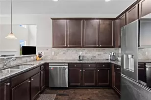2430 Overlook Ave, Lithonia, GA 30058 - Photo 13