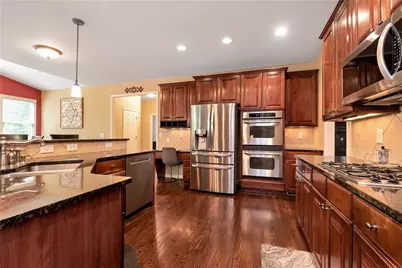 4755 Trilogy Park Trail, Hoschton, GA 30548 - Photo 9