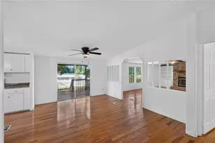 133 Garden Ridge Dr, Carrollton, GA 30116 - Photo 3