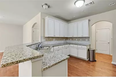 3398 Castleberry Village Circle, Cumming, GA 30040 - Photo 5