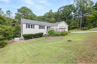 5930 Branden Hill Lane, Buford, GA 30518 - Photo 3
