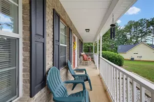 395 Oak Hill Dr, Covington, GA 30016 - Photo 5