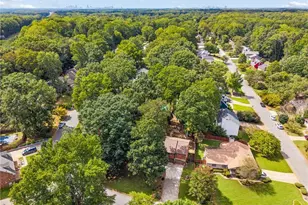 1790 Pierce Arrow Pkwy, Tucker, GA 30084 - Photo 29