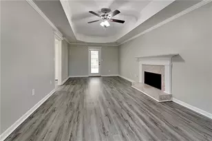 1305 Burning Bush Dr, Loganville, GA 30052 - Photo 3