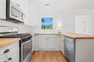 1851 Dresden Dr NE, Brookhaven, GA 30319 - Photo 13