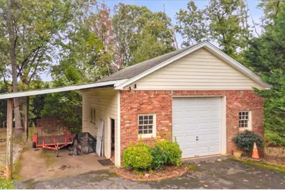 6544 Cleveland Highway, Clermont, GA 30527 - Photo 9