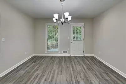 3859 W Clinton Court, Marietta, GA 30062 - Photo 9