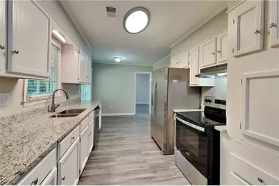 3859 W Clinton Court, Marietta, GA 30062 - Photo 7