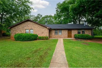 113 Tanglewood Drive #B, Monroe, GA 30656 - Photo 1