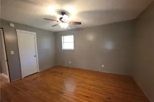 223 Lakeview Dr, Cornelia, GA 30531 - Photo 23