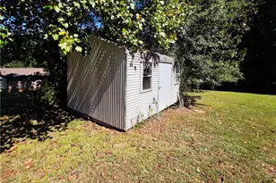 223 Lakeview Dr, Cornelia, GA 30531 - Photo 29