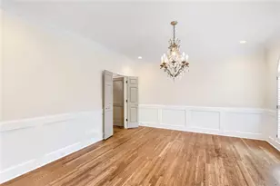 17 Downshire Cir, Decatur, GA 30033 - Photo 5