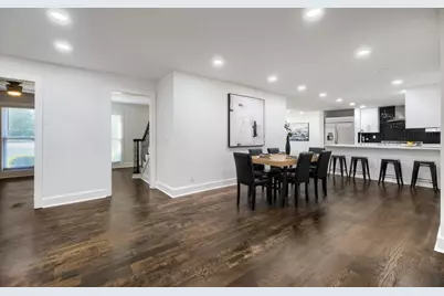 2368 Fenhurst Place, Dunwoody, GA 30338 - Photo 13