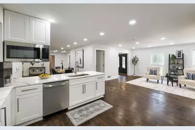 2368 Fenhurst Place, Dunwoody, GA 30338 - Photo 11