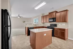 7275 Toccoa Cir, South Fulton, GA 30291 - Photo 17