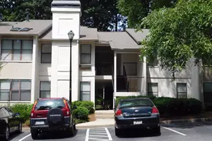 2008 Huntingdon Chase, Sandy Springs, GA 30350 - Photo 3