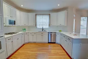 5001 Staverly Ln NW, Peachtree Corners, GA 30092 - Photo 15