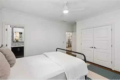 544 Hollydale Court NW, Atlanta, GA 30342 - Photo 47