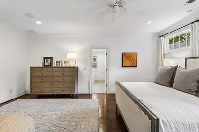 544 Hollydale Court NW, Atlanta, GA 30342 - Photo 23