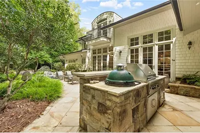 544 Hollydale Court NW, Atlanta, GA 30342 - Photo 65