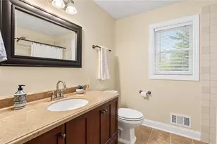 231 Sabrina Ct, Woodstock, GA 30188 - Photo 35