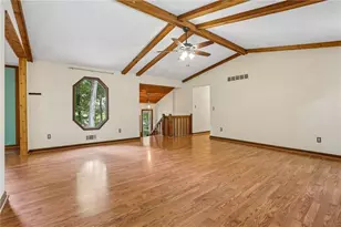 231 Sabrina Ct, Woodstock, GA 30188 - Photo 9