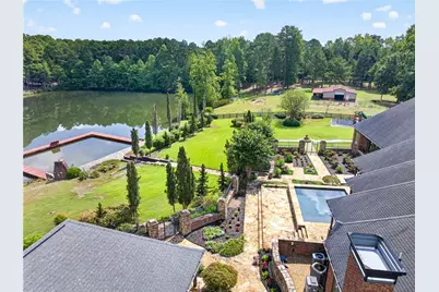 4984 Donald Drive, Loganville, GA 30052 - Photo 5