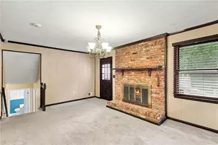 6547 Annette Ct, Riverdale, GA 30296 - Photo 5