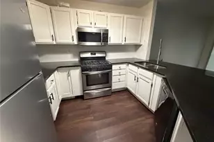 3253 Tennington Pl, Lawrenceville, GA 30044 - Photo 5