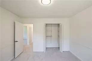 5265 Corinth Cir, Stone Mountain, GA 30087 - Photo 17