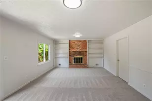 5265 Corinth Cir, Stone Mountain, GA 30087 - Photo 3