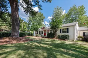 1515 Stone Gate Ln SE, Atlanta, GA 30317 - Photo 5