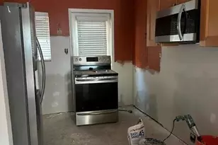 1515 Stone Gate Ln SE, Atlanta, GA 30317 - Photo 17